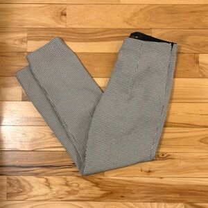 Les Copains Black and White Micro-Check Dress Pants ( BVM Spa EAC ) size 40